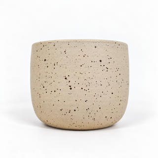 Keramikbecher Natur aus gesprenkeltem Ton – SillyDillyDelly
